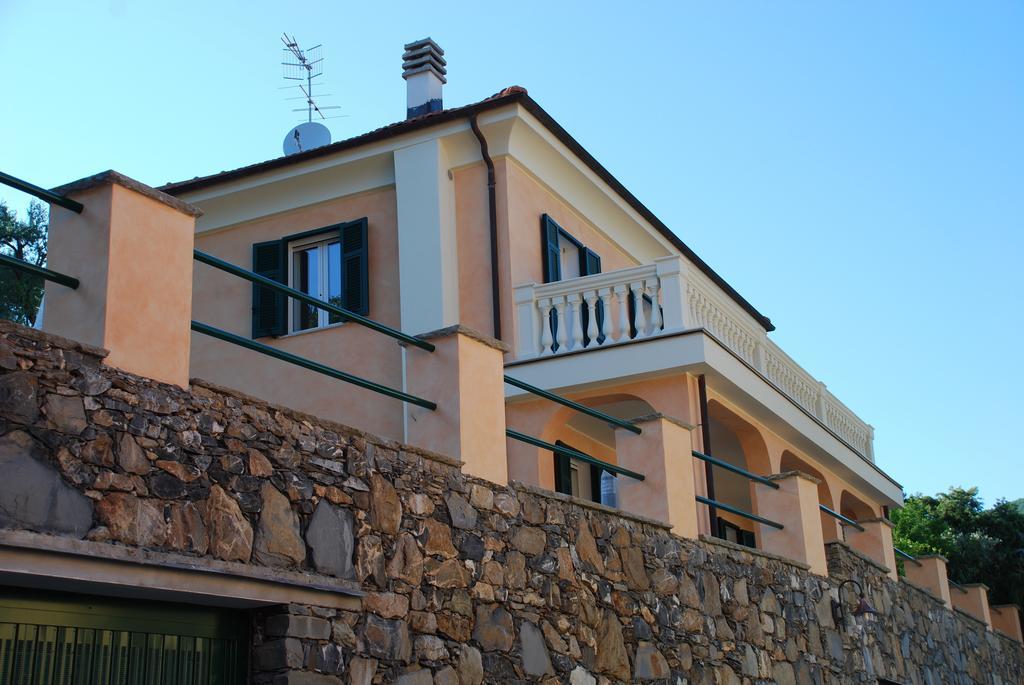 Bed and Breakfast La Campagnetta Алассио Экстерьер фото